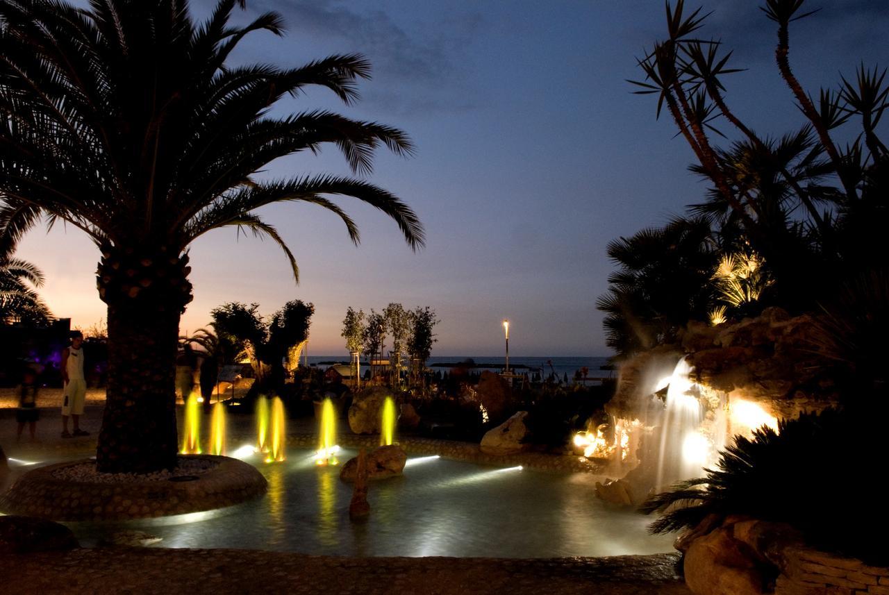 Hotel Dino San Benedetto del Tronto Esterno foto