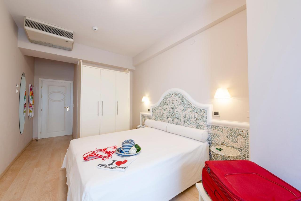 Hotel Dino San Benedetto del Tronto Esterno foto